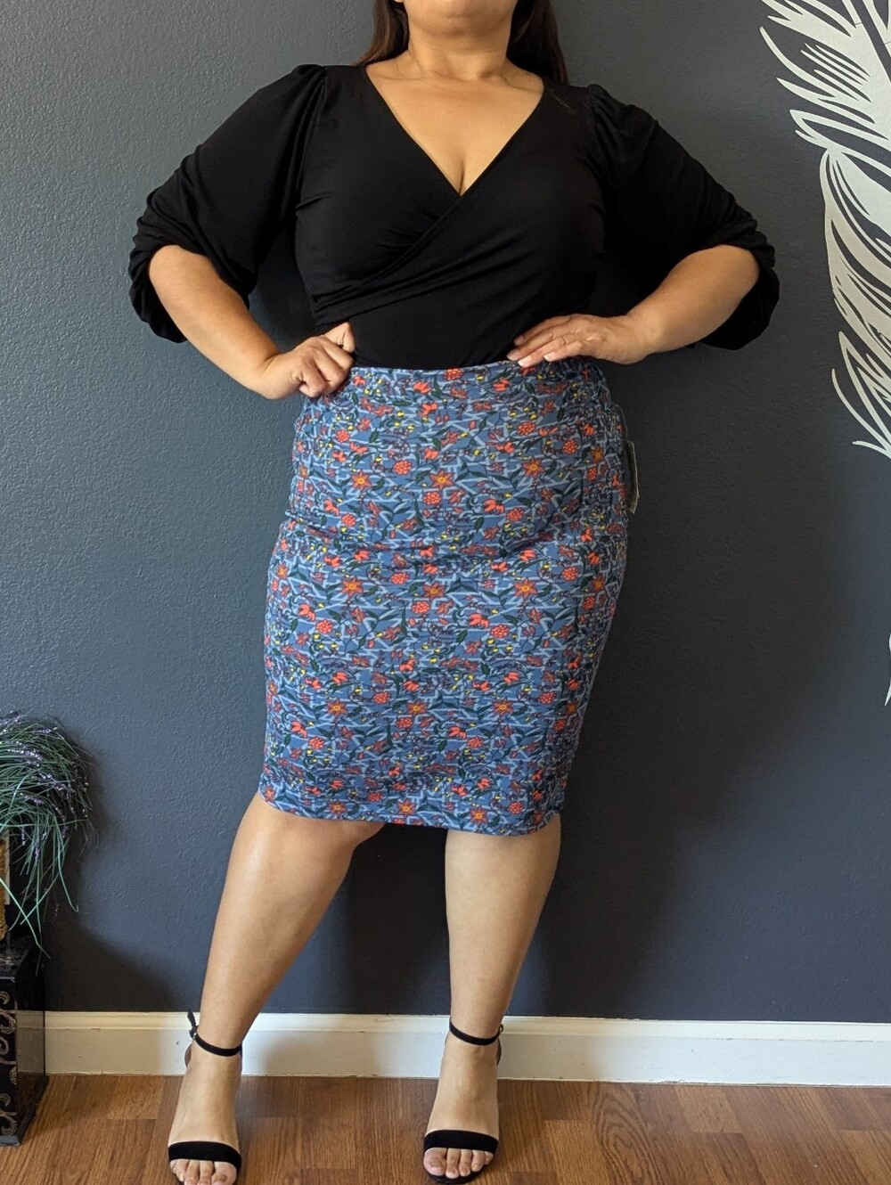 LulaRoe Blue Floral Cassie Skirt